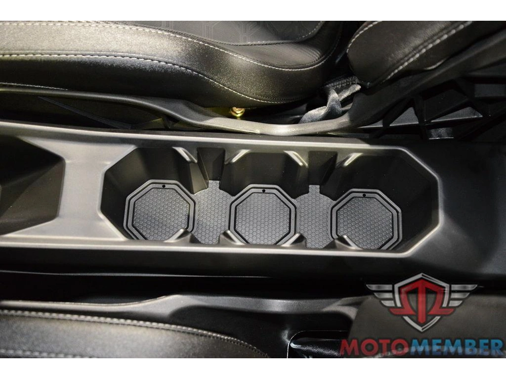 2026 Can-am Maverick R Max X Rc With Smart-shox alt