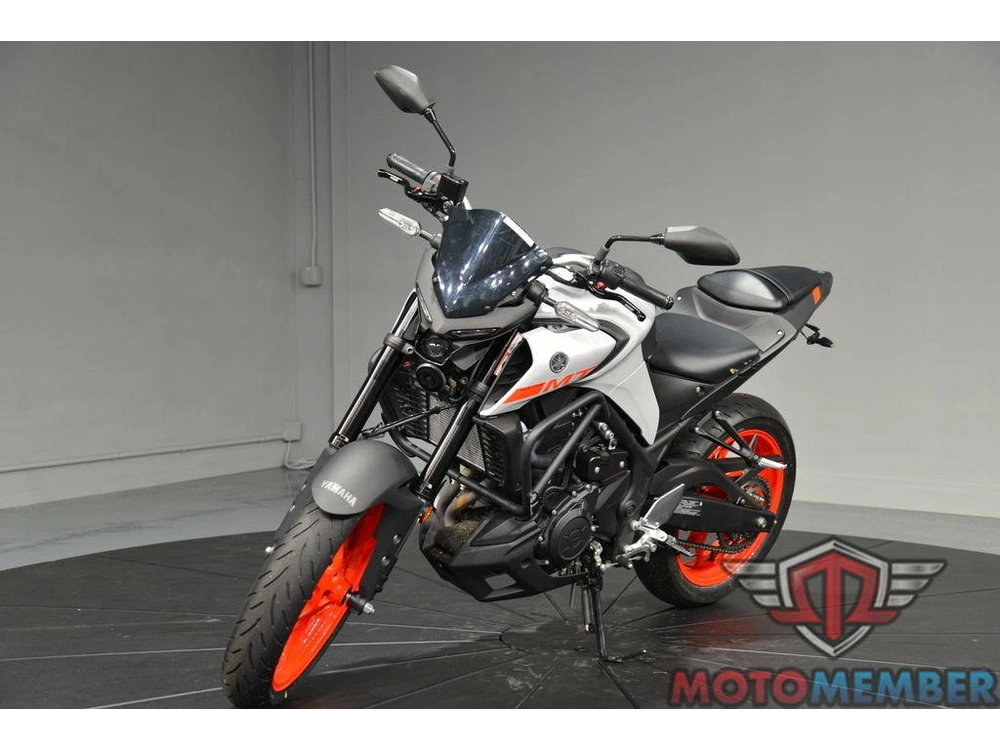 2020 Yamaha Mt-03 alt