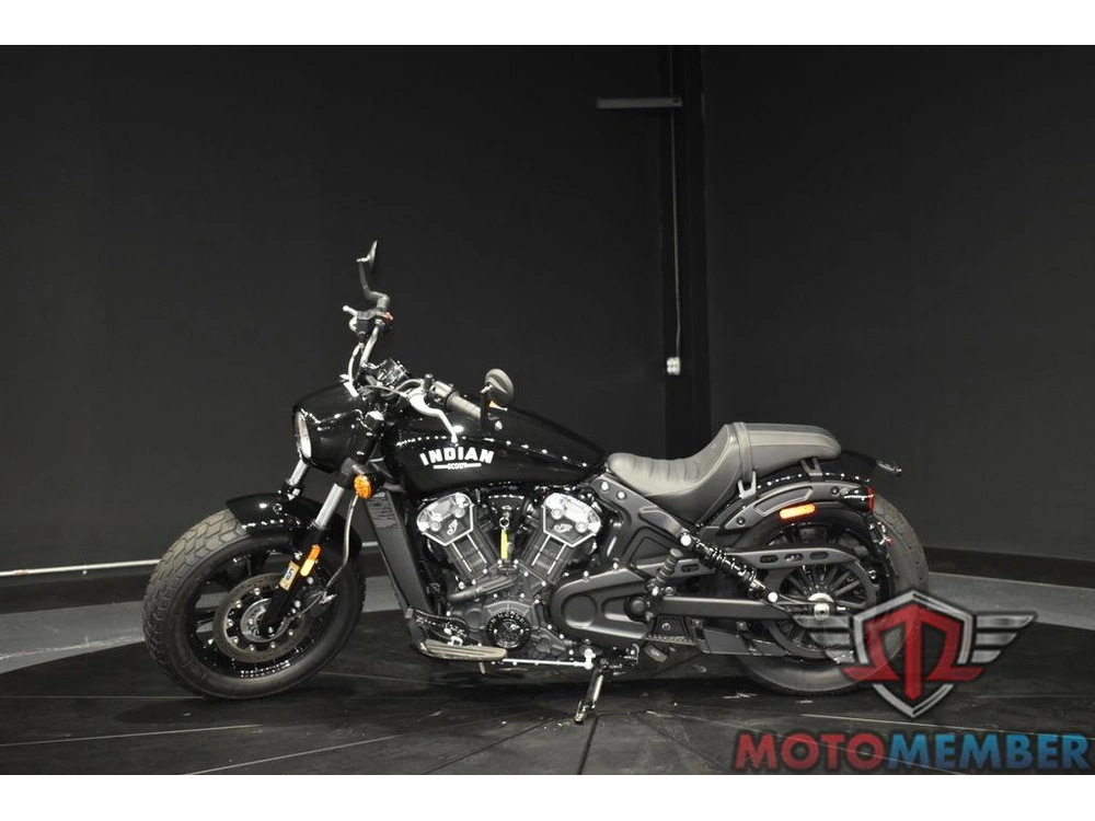 2023 Indian Motorcycle Scout® Bobber Black Metallic alt