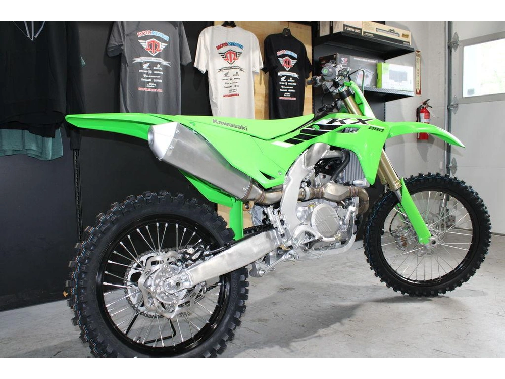 2025 Kawasaki Kx™250 alt