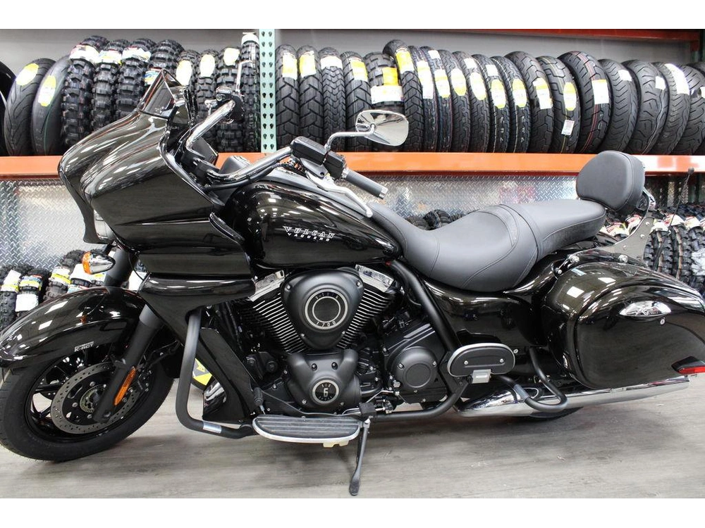2025 Kawasaki Vulcan® 1700 Vaquero® Abs alt