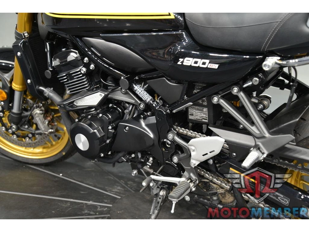 2024 Kawasaki Z900rs Abs alt