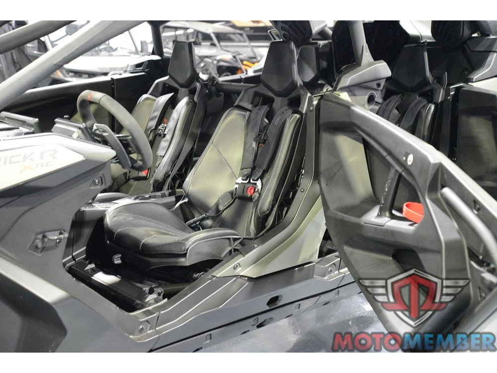 2026 Can-am Maverick R Max X Rc With Smart-shox alt