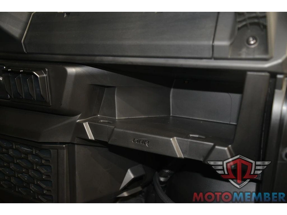 2026 Can-am Defender Limited Hd11 alt