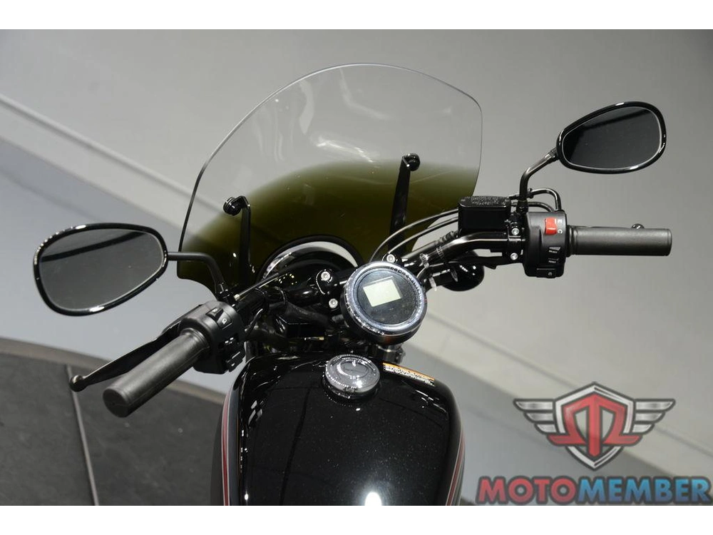 2015 Yamaha Bolt™ R-spec alt