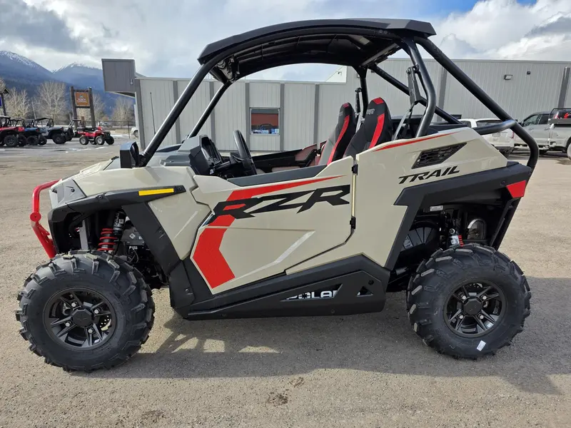 2025 Polaris RZR Trail Ultimate thumbnail 2
