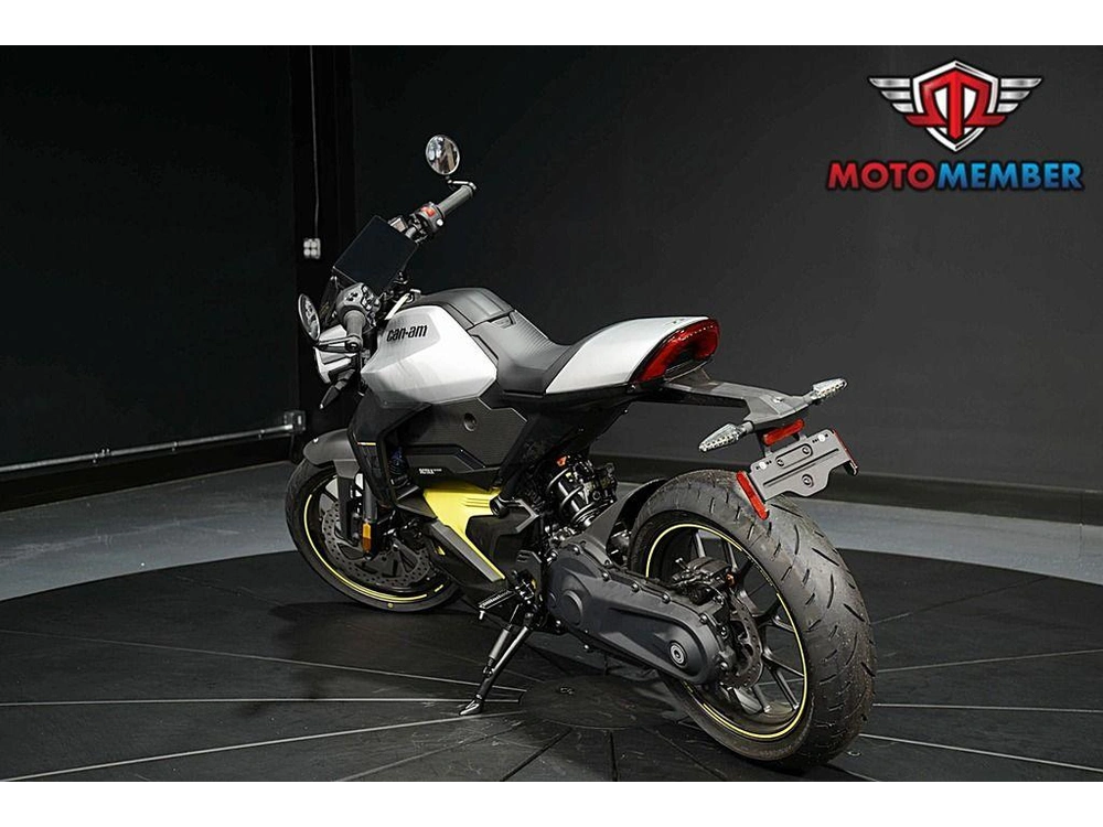 2025 Can-am Pulse '73 alt