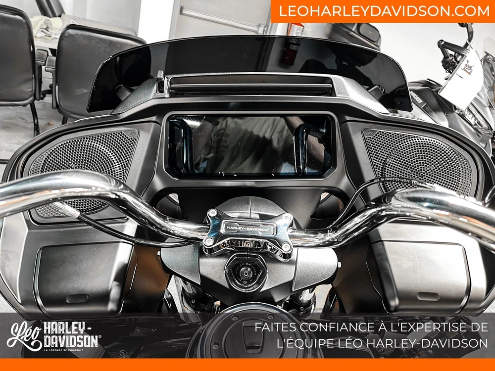 Harley-davidson Fltrx Road Glide 2024 alt