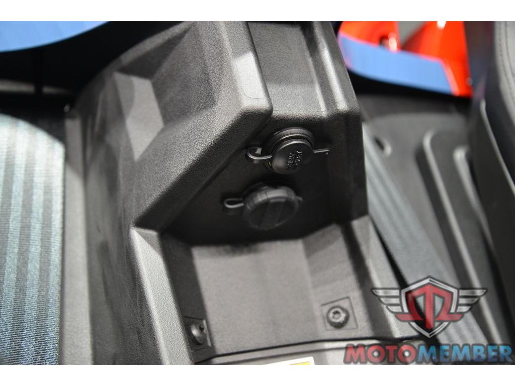 2025 Polaris Slingshot R (AutoDrive) for Sale