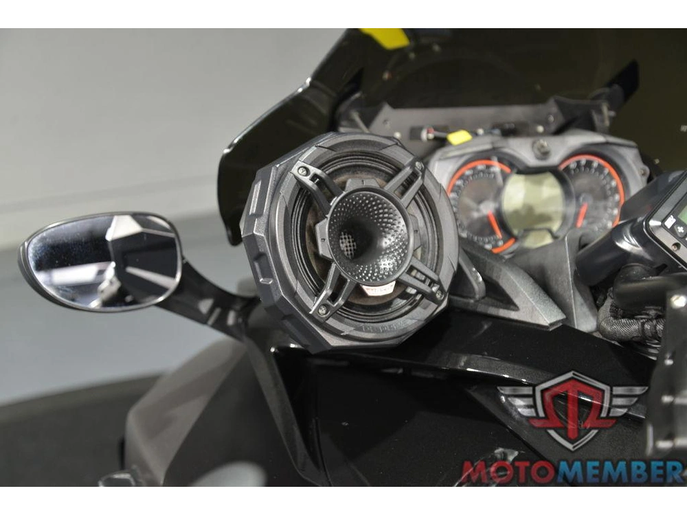 2017 Can-am Spyder® F3 6-speed Semi-automatic (se6) alt