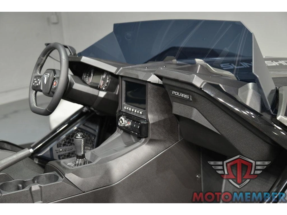 2025 Slingshot Slingshot® Slr Graphite Gloss alt