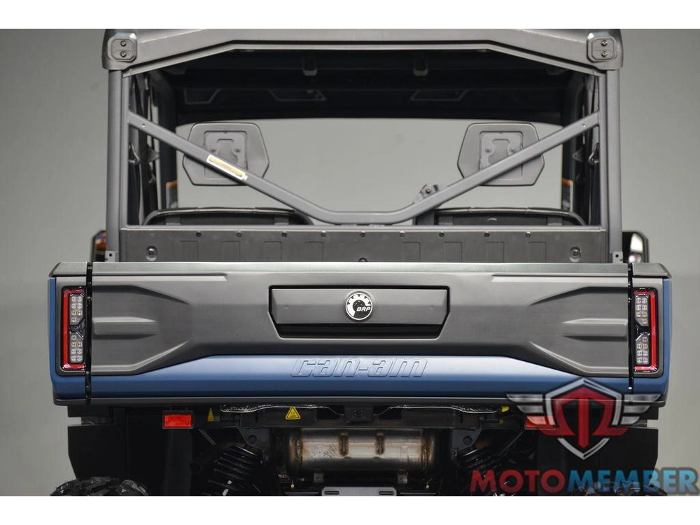 2026 Can-am Defender Max Xt Hd11 With 10.25 In. Infotainment alt