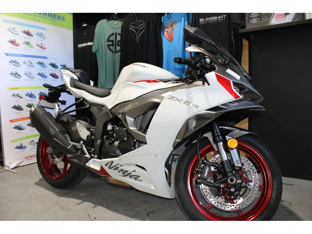 2025 Kawasaki Ninja® Zx™-6r Abs alt