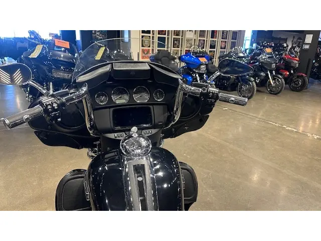 Harley-Davidson FLHTCUTG Tri Glide UltraFLHTCUTG 2020