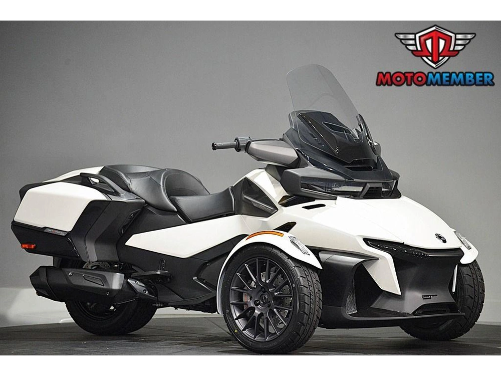 2026 Can-am Spyder Rt alt