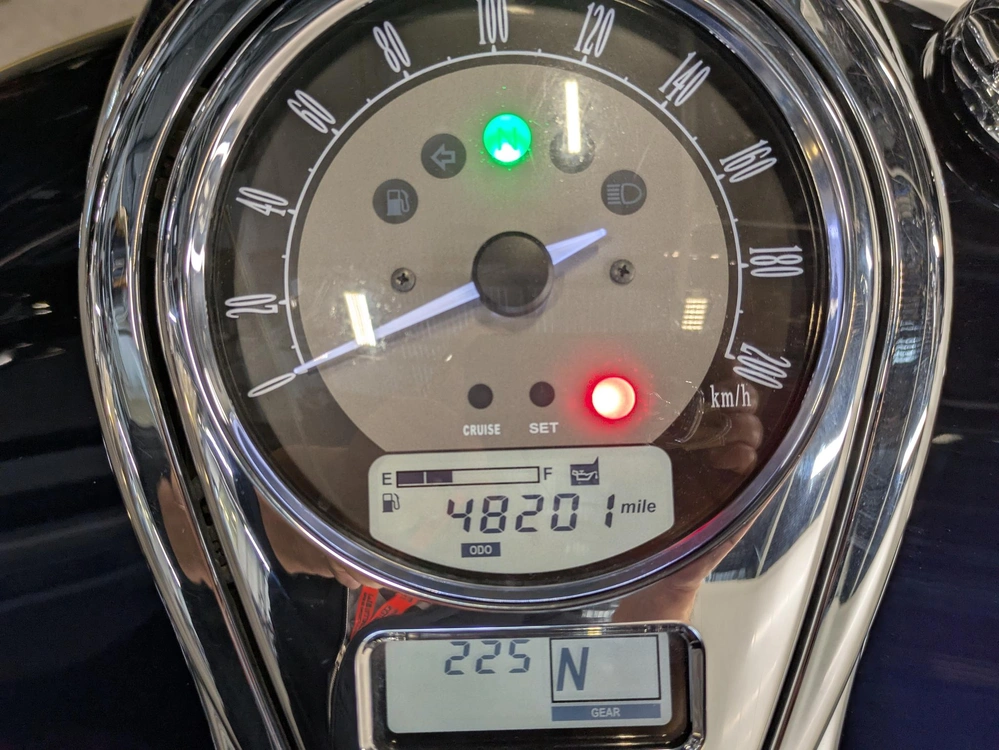 Kawasaki Vulcan 1700 Nomad 2011 alt