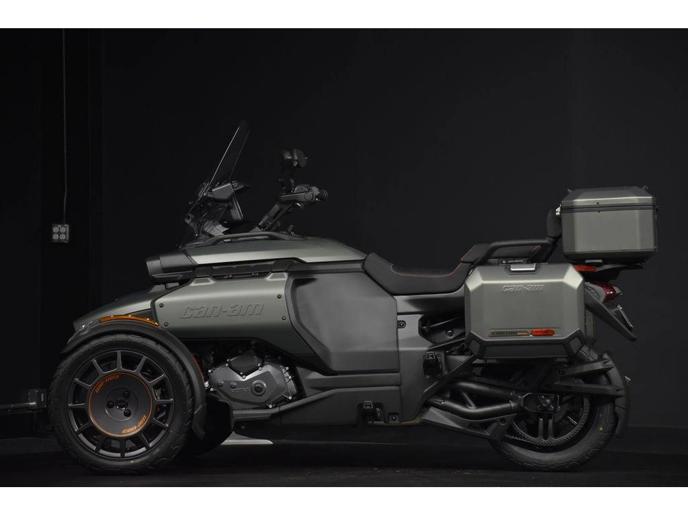 2025 Can-am Canyon Redrock alt