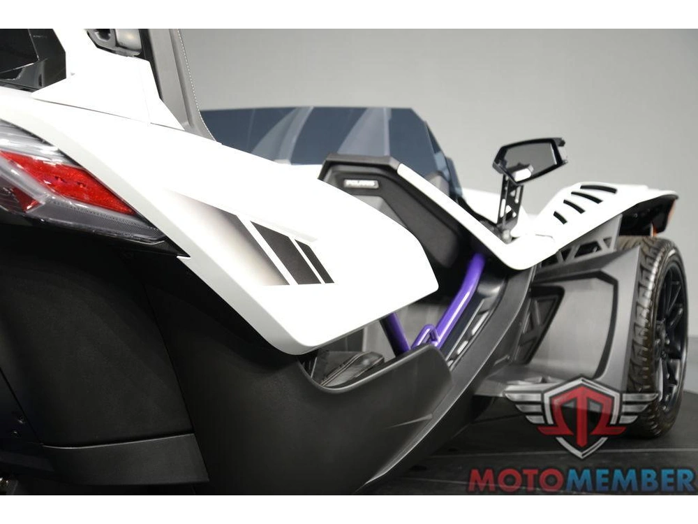 2024 Slingshot Slingshot® R Autodrive Purple Lightning alt
