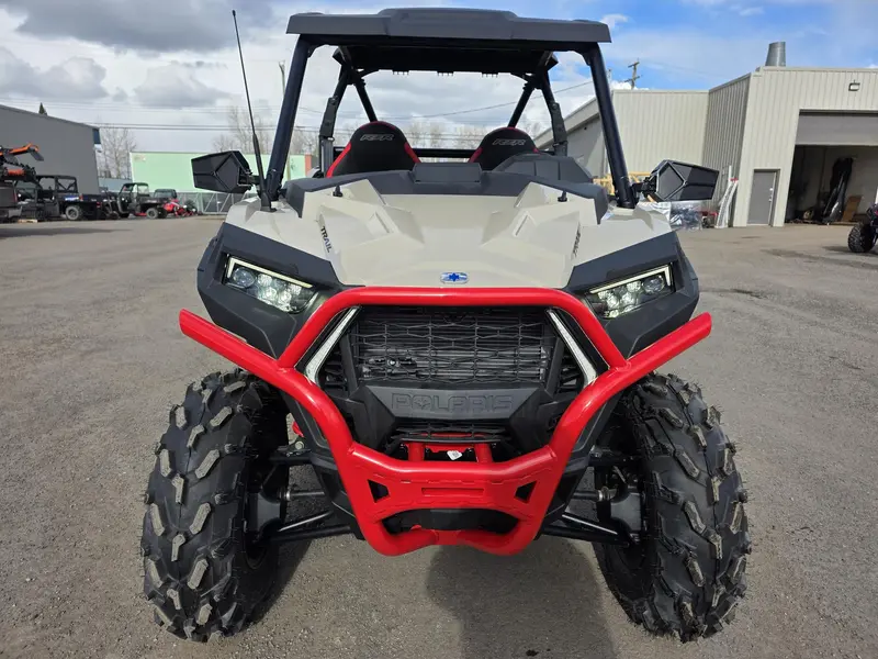 2025 Polaris RZR Trail Ultimate thumbnail 8