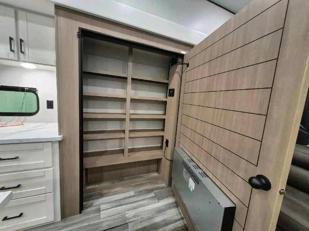 Jayco Jay Flight Bungalow 401loft 2026 alt