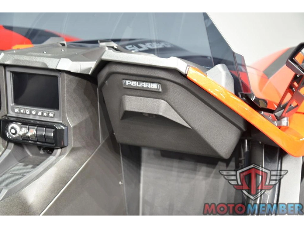 2024 Slingshot Slingshot® Slr Slingshot Red Pearl alt