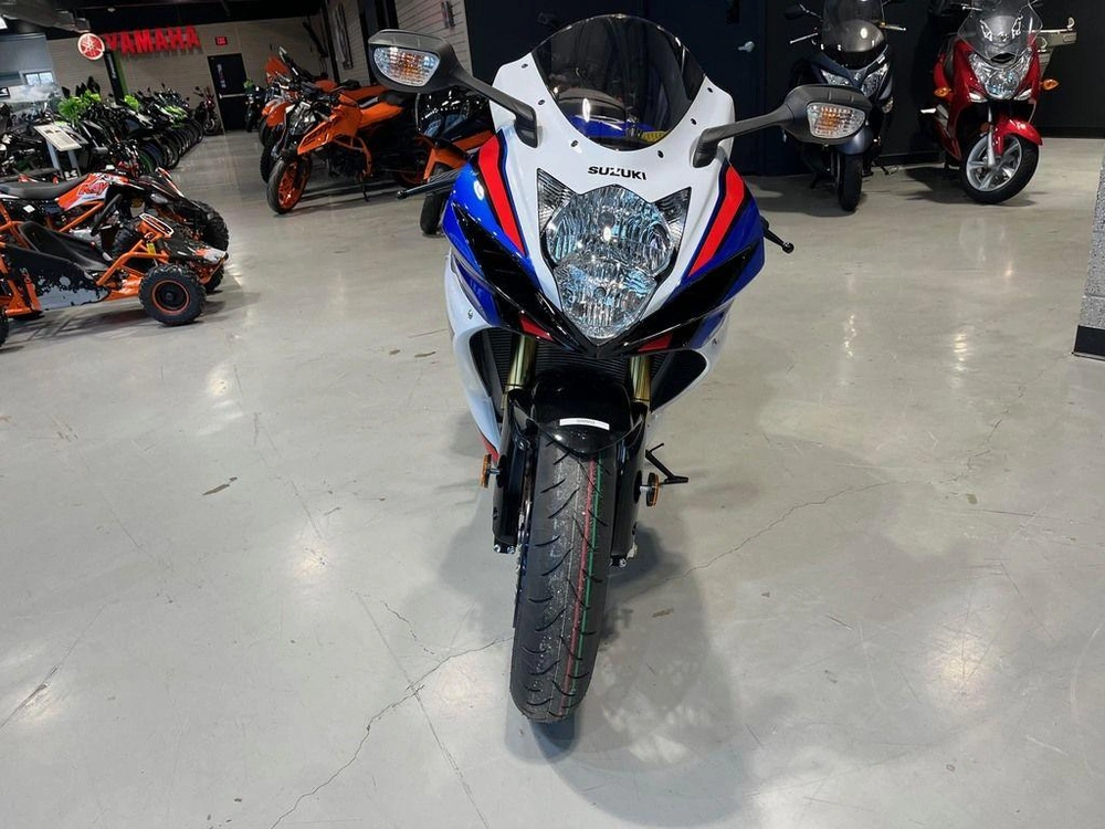 2026 Suzuki Gsx-r750z alt