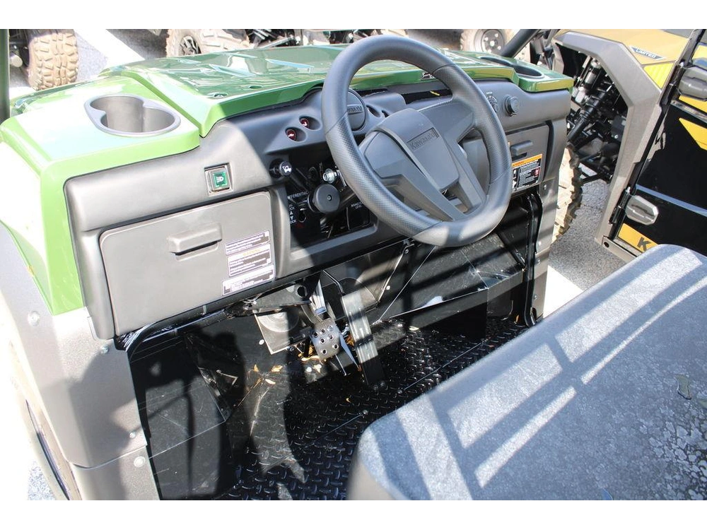 2025 Kawasaki Mule™ 4000 alt