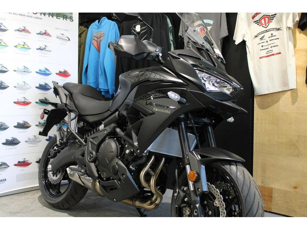 2023 Kawasaki Versys® 650 Lt alt