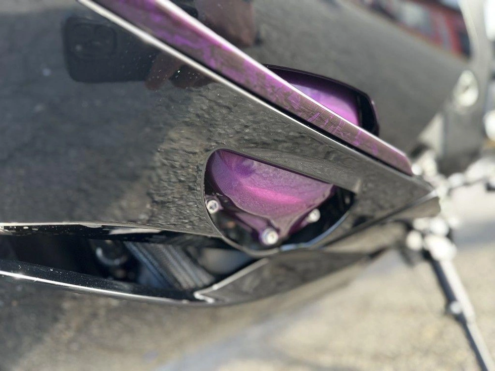 2025 Suzuki Hayabusa alt