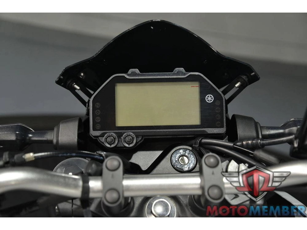 2020 Yamaha Mt-03 alt