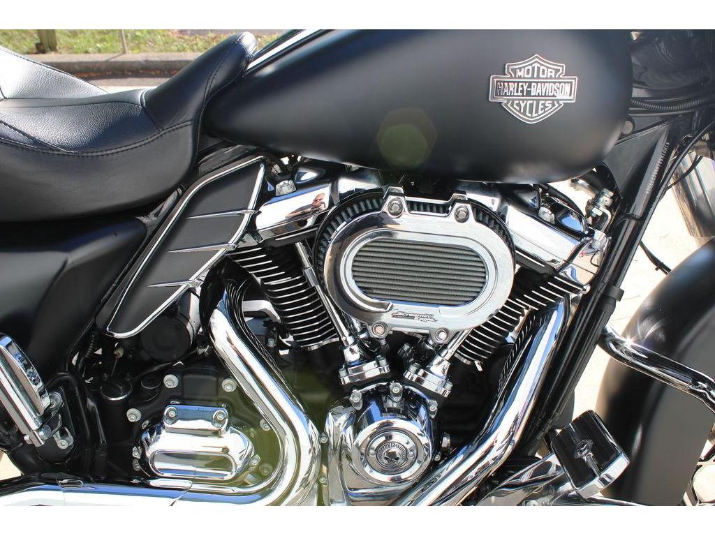 2022 Harley-Davidson Street Glide Special for Sale