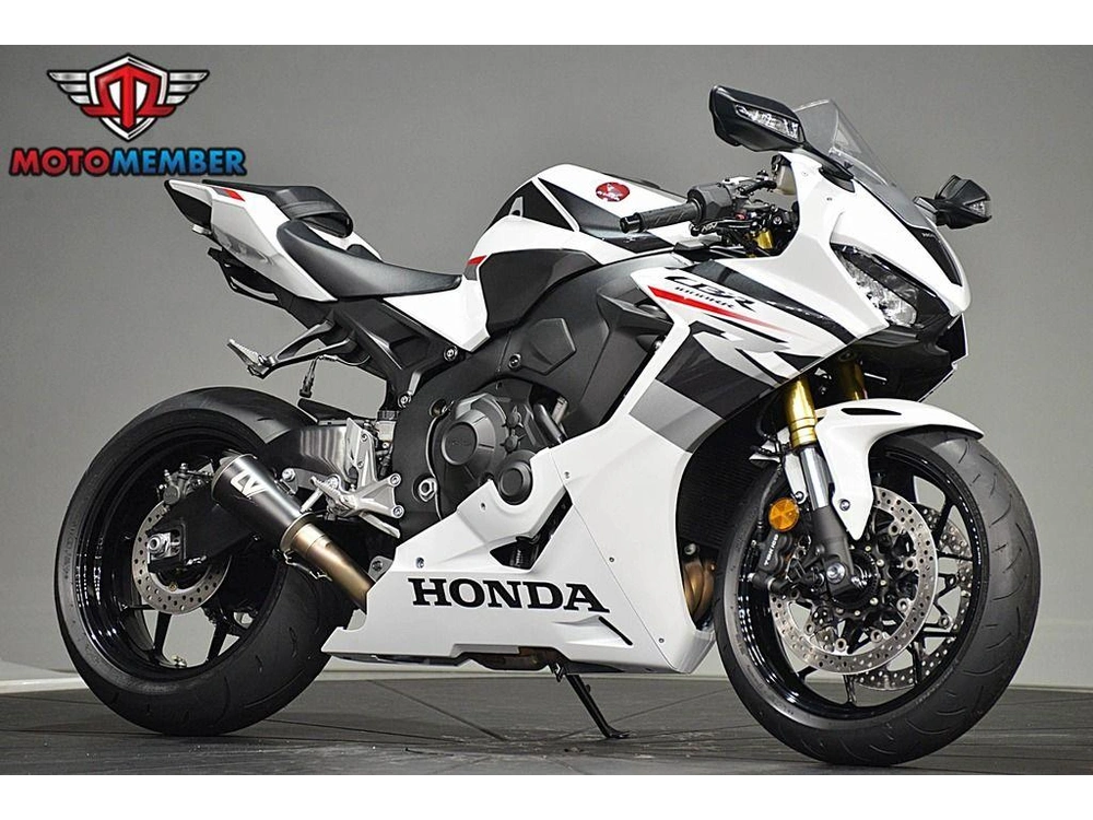 2026 Honda Cbr1000rr alt