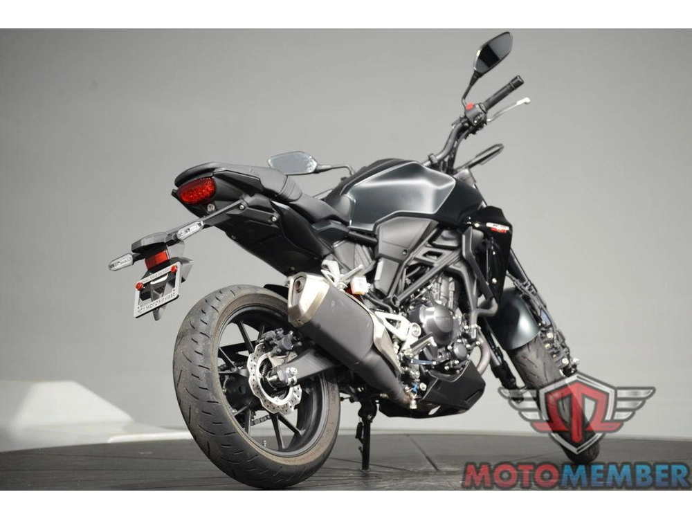 2025 Honda Cb300r alt