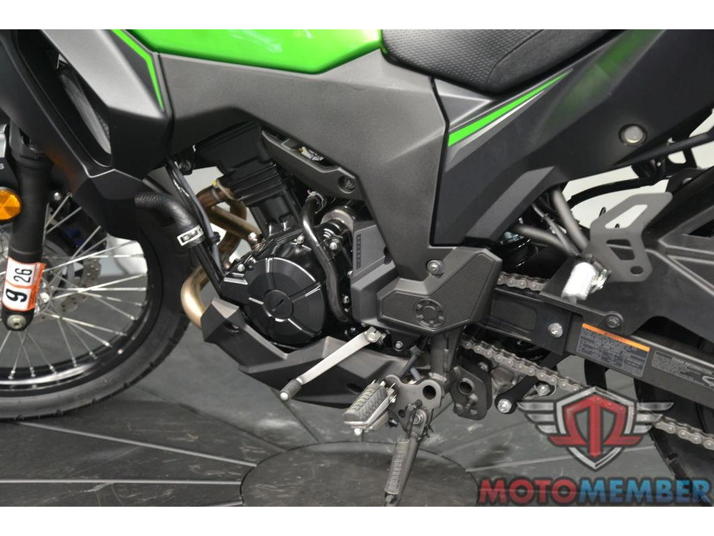 2025 Kawasaki Versys®-x 300 Abs alt