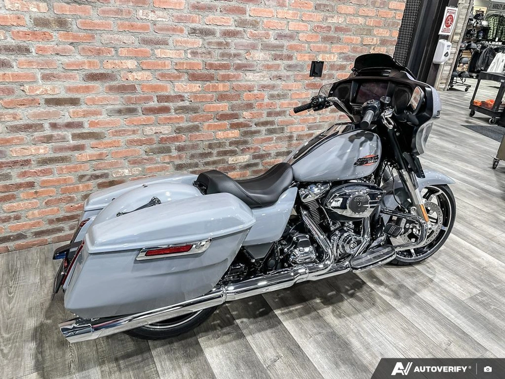 2026 Harley-davidson Street Glide alt
