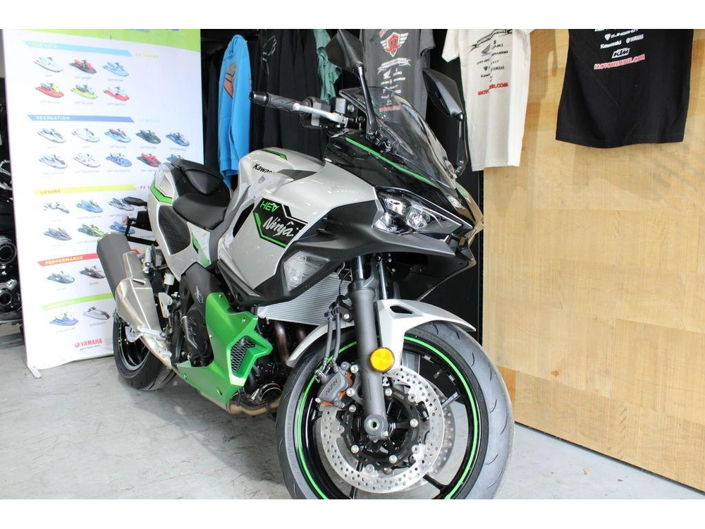 2024 Kawasaki Ninja® 7 Hybrid Abs alt