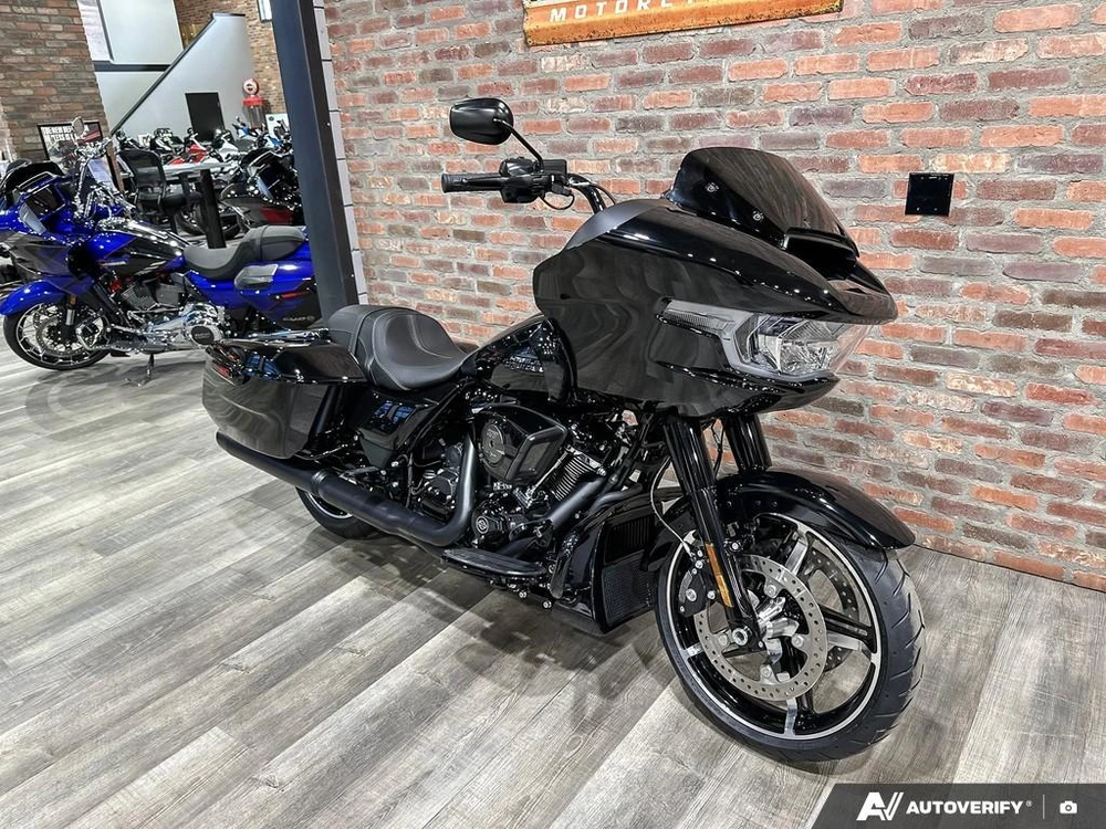 2026 Harley-davidson Road Glide alt