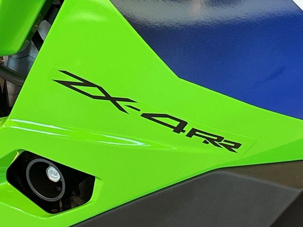 2026 Kawasaki Ninja® Zx™-4rr Abs alt
