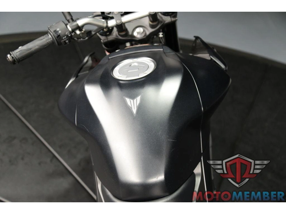 2023 Yamaha Mt-03 alt