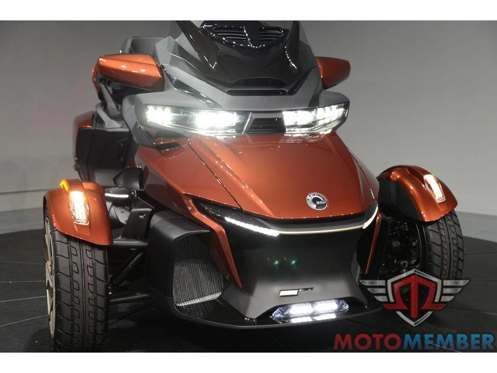 2026 Can-am Spyder Rt Sea-to-sky alt