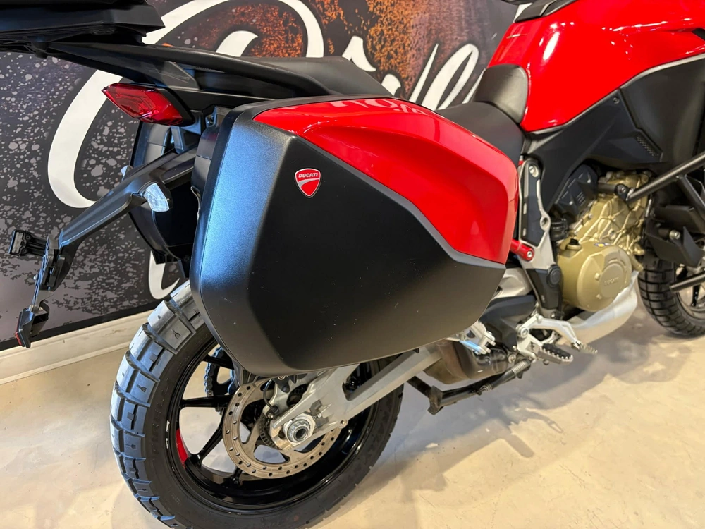 Ducati Multistrada V4s Travel 2022 alt