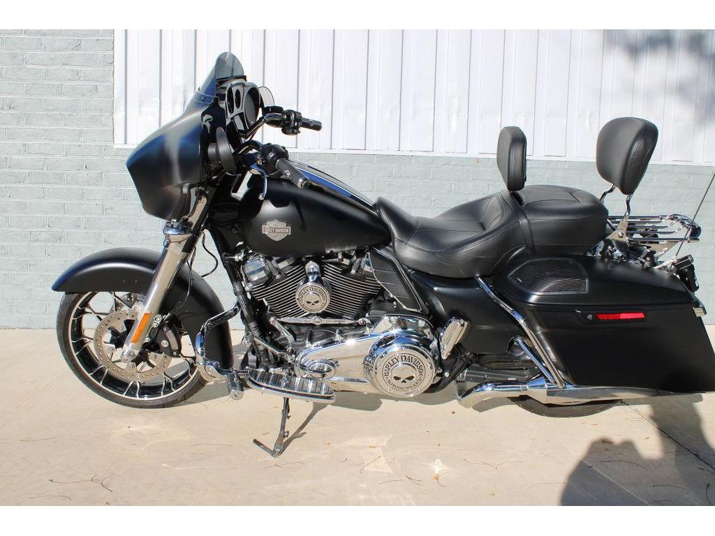 2022 Harley-Davidson Street Glide Special for Sale
