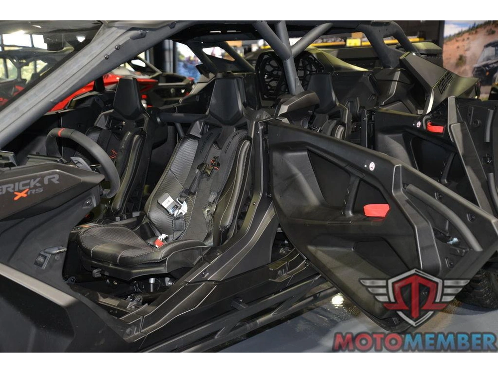 2025 Can-am Maverick R Max X Rs alt