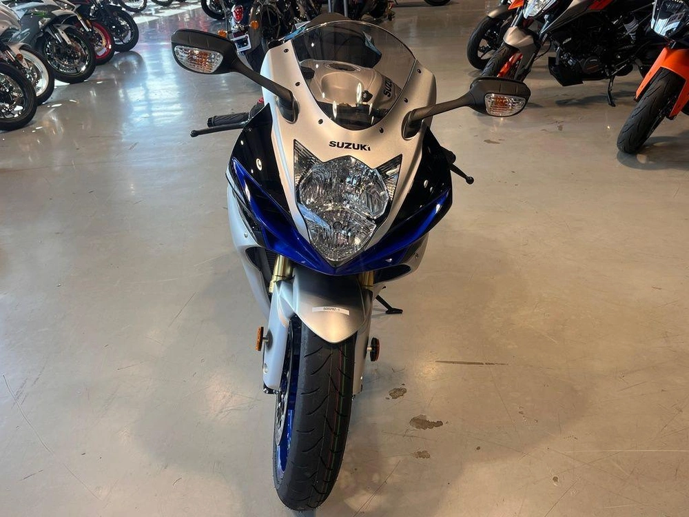 2026 Suzuki Gsx-r750 alt