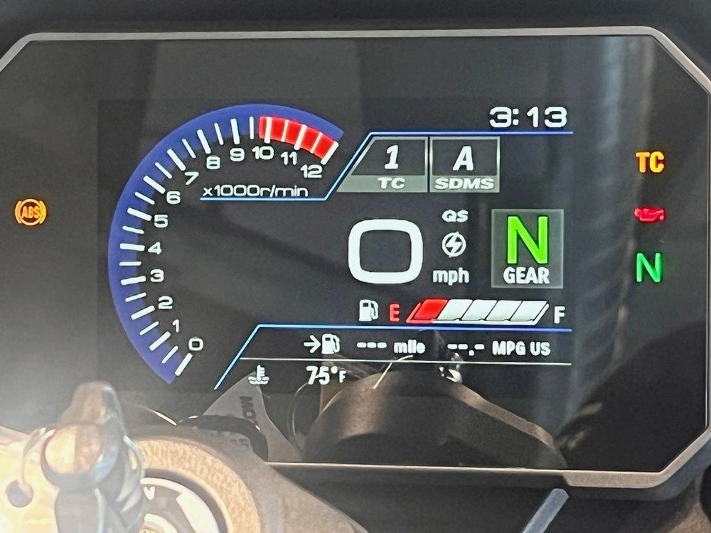 2026 Suzuki Gsx-8r alt