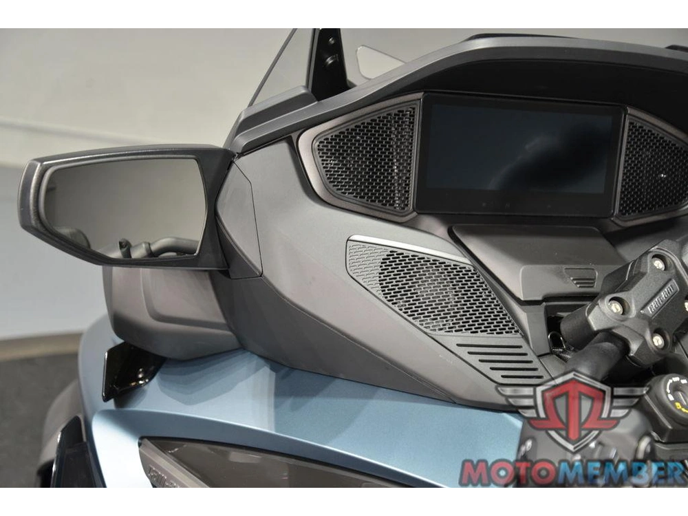 2026 Can-am Spyder Rt alt