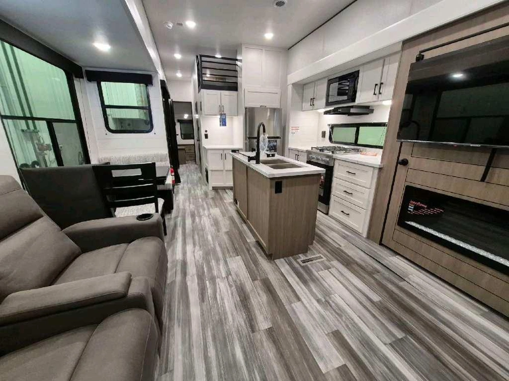 Jayco Jay Flight Bungalow 401loft 2026 alt
