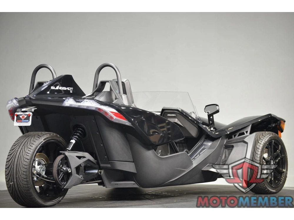 2024 Slingshot Slingshot® S W/ Technology Package I Jet Black alt