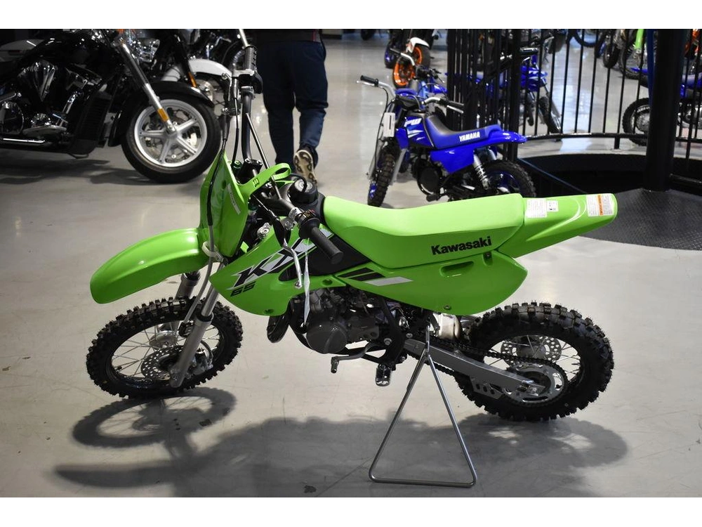 2025 Kawasaki Kx™65 alt