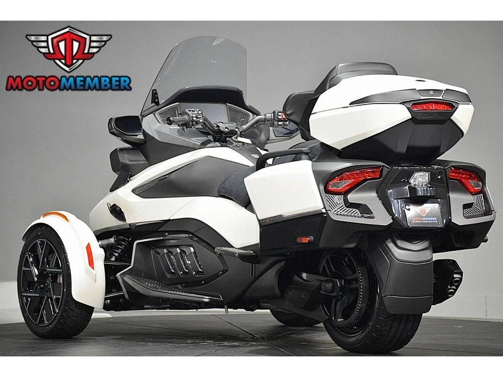 2026 Can-am Spyder Rt Sea-to-sky alt